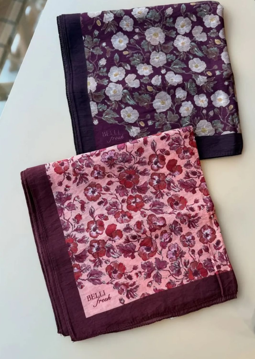 🌸 GhayatStyle™ Belli Fresh Sanda Eşarp – Şıklığın Çiçeklerle Buluştuğu An