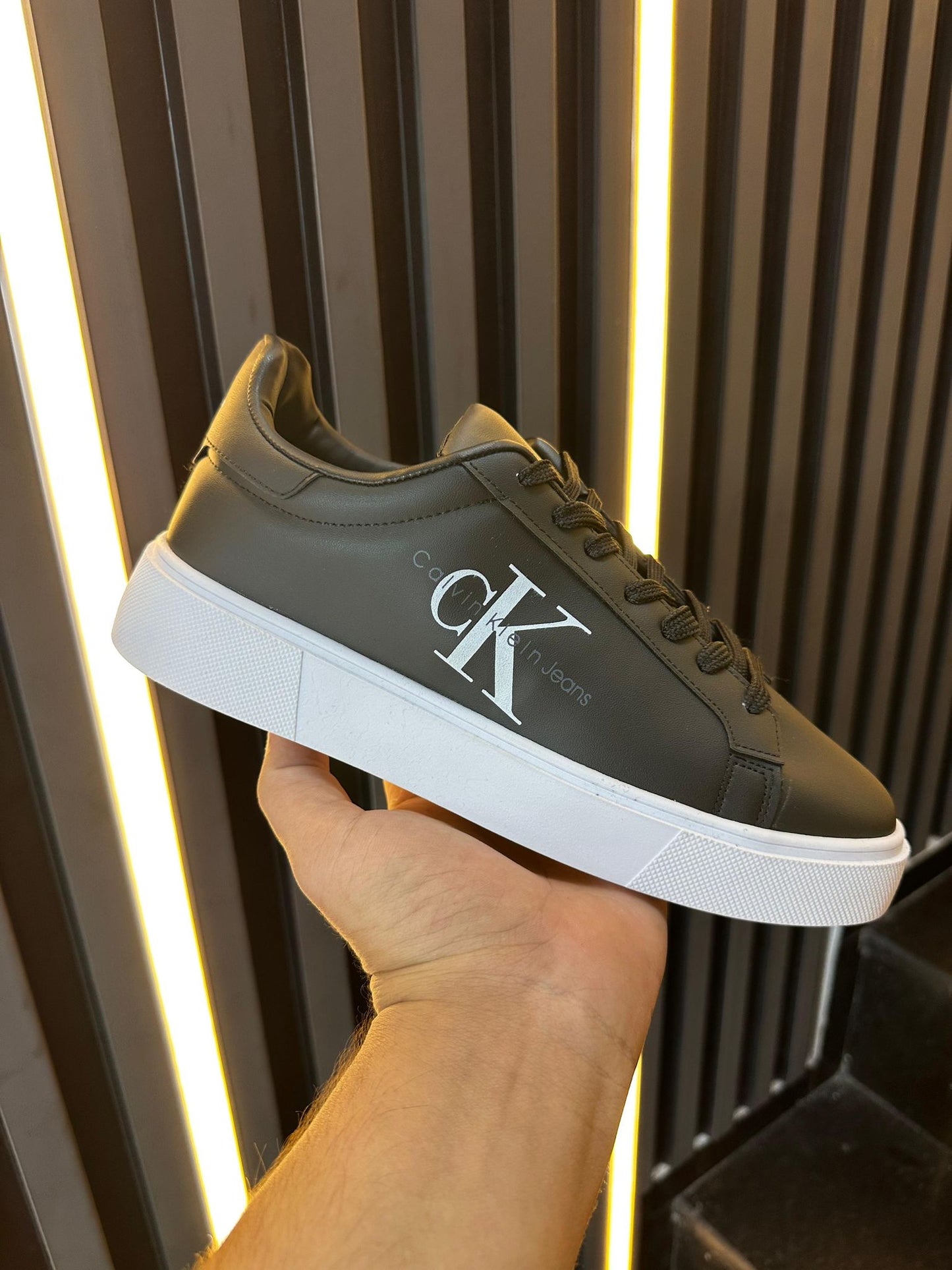 GhayatStyle™ CK Merdane Sneaker – A Kalite