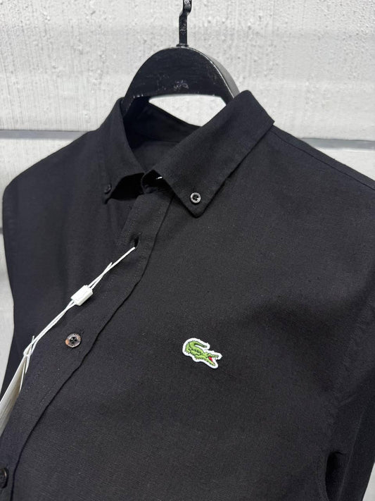Lacoste 100% Keten Erkek Gömlek – Fransız Kalitesiyle Serinlik